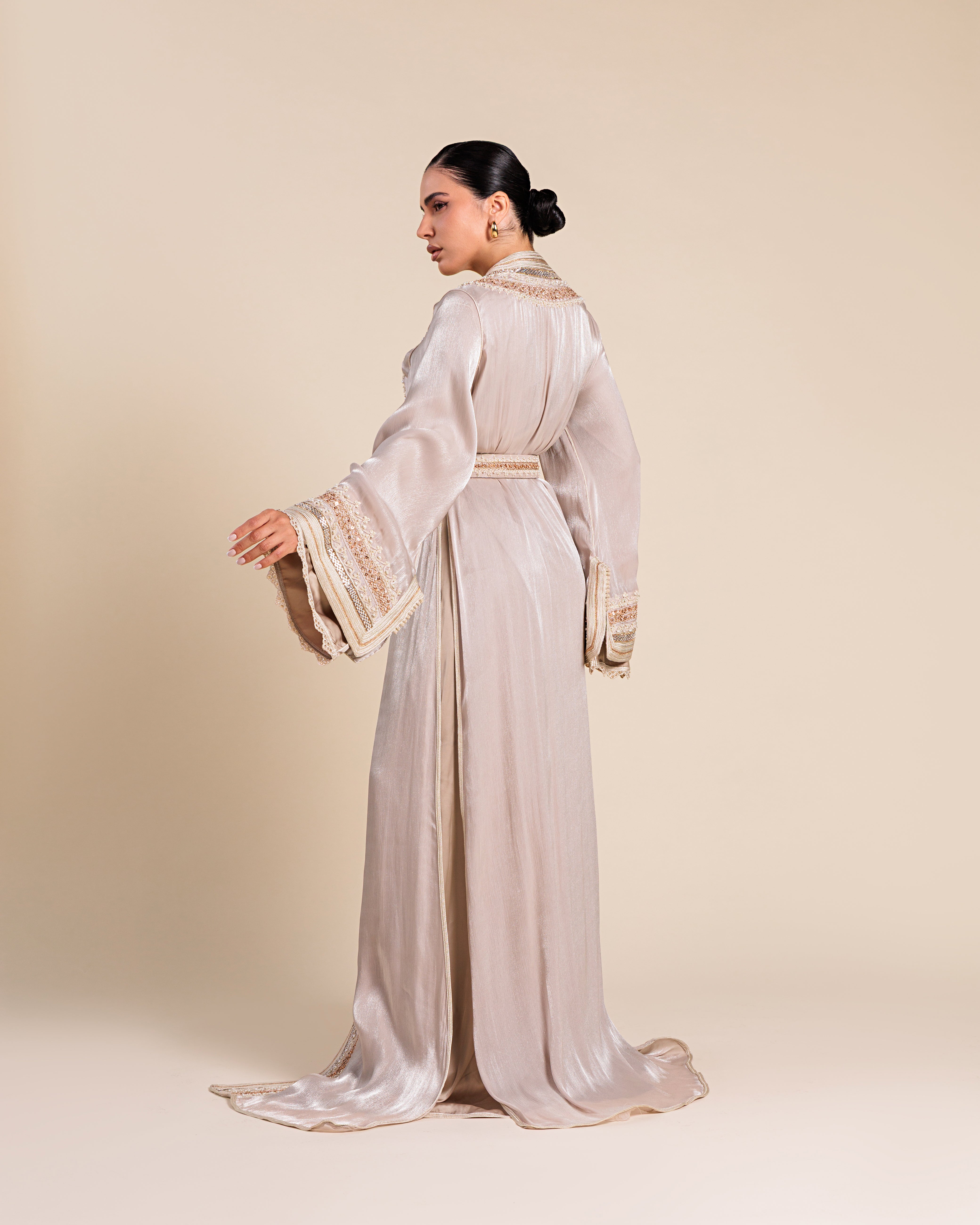 Noor - Classy & Fabb