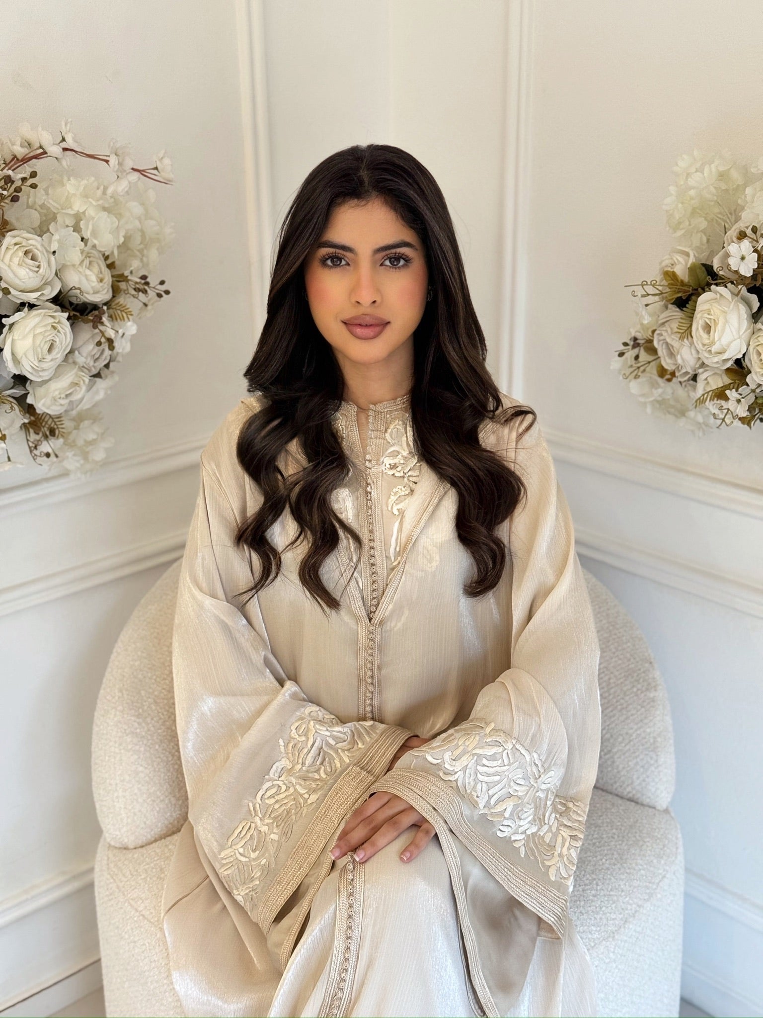 Elegant Moroccan jellaba for Ramadan in beige with embroidery – Jellaba Imani