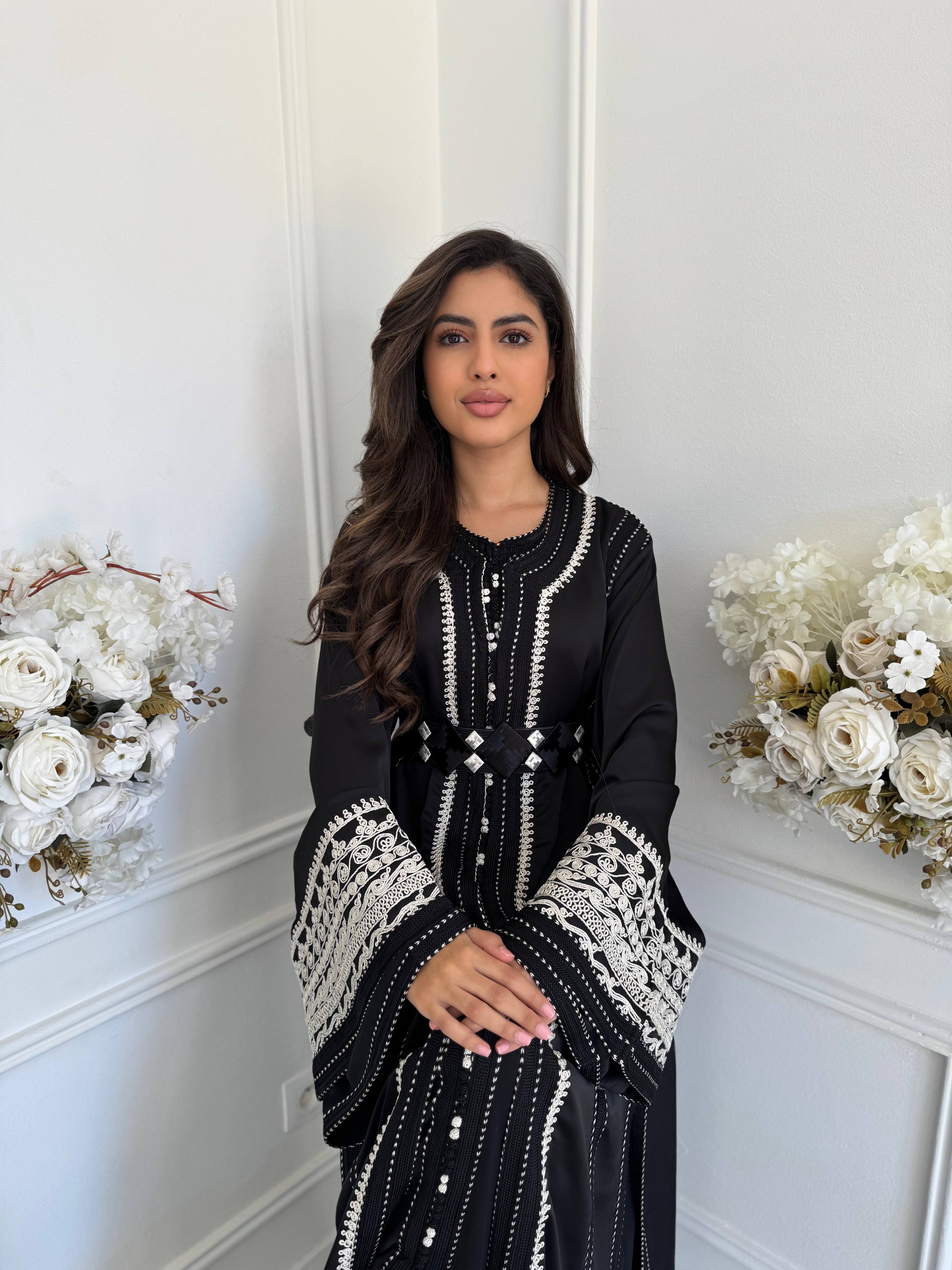 Takchita Zahra - Classy & Fabb